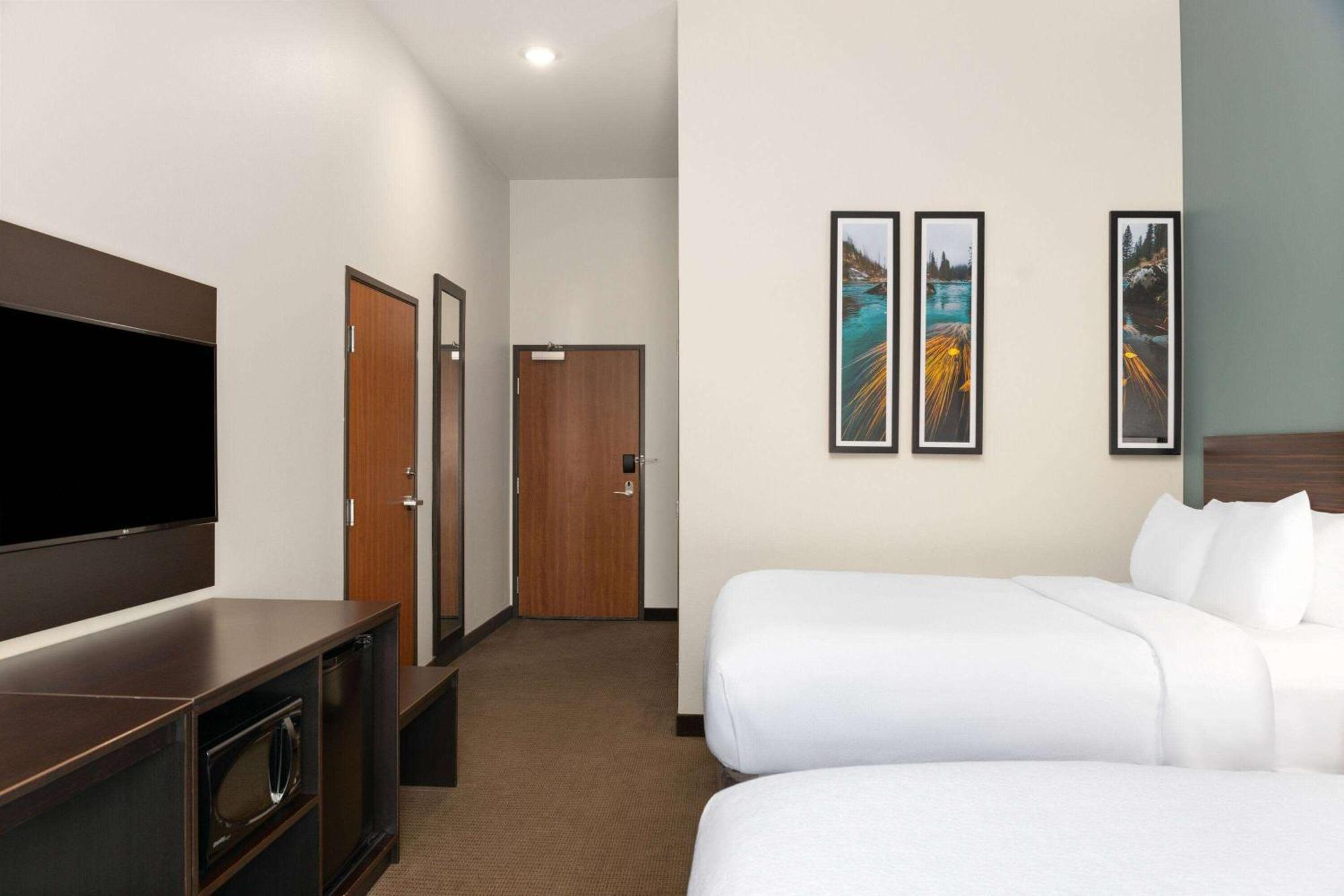 La Quinta Inn & Suites By Wyndham Wenatchee Εξωτερικό φωτογραφία