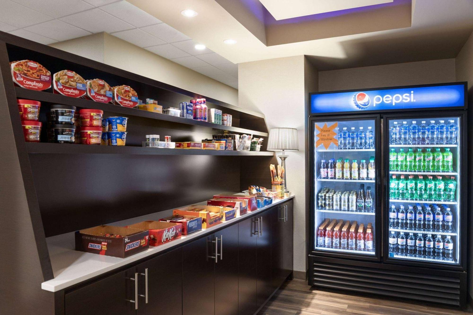 La Quinta Inn & Suites By Wyndham Wenatchee Εξωτερικό φωτογραφία